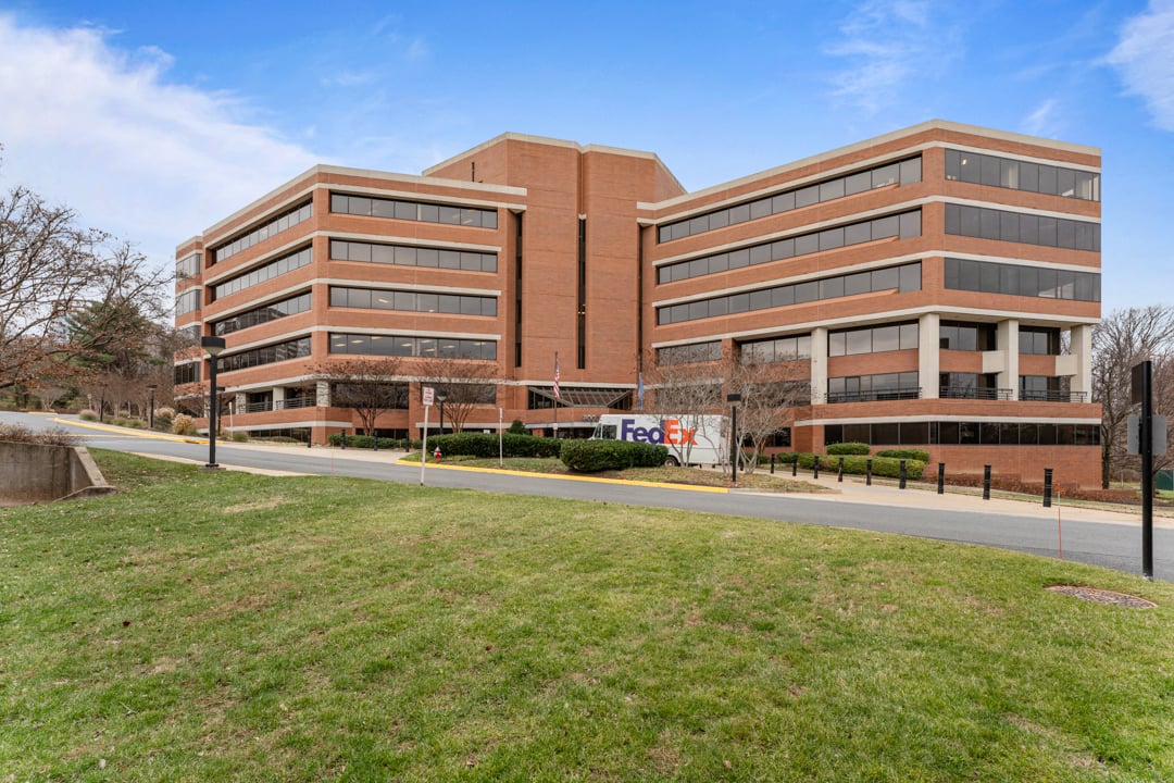 11,693 SF Office Space in McLean, VA Photo